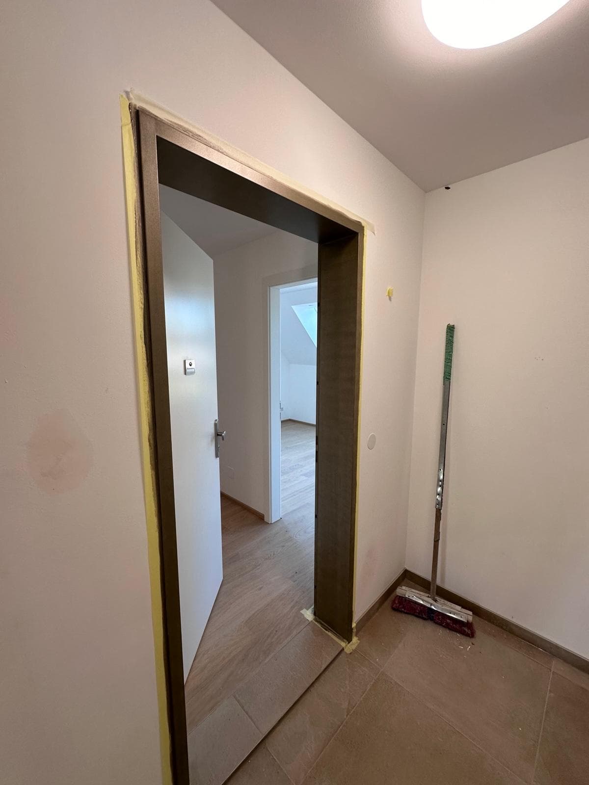 Neubau spachteln Malen Lakiren thumbnail 2